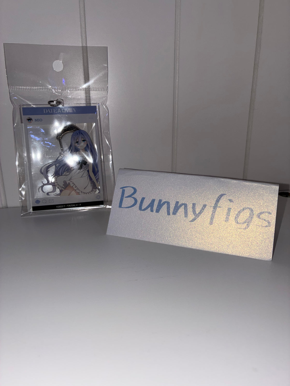 Date A Live V Mio Takamiya SNS-Style Acrylic Keychain (Marine Ver.) – Official Content Seed
