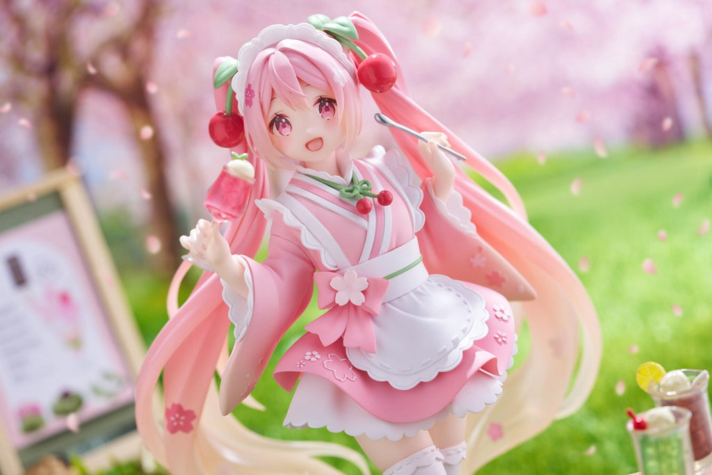 Taito Hatsune Miku Coreful Figure Sakura Wafuu Kissa Ver. -preowned
