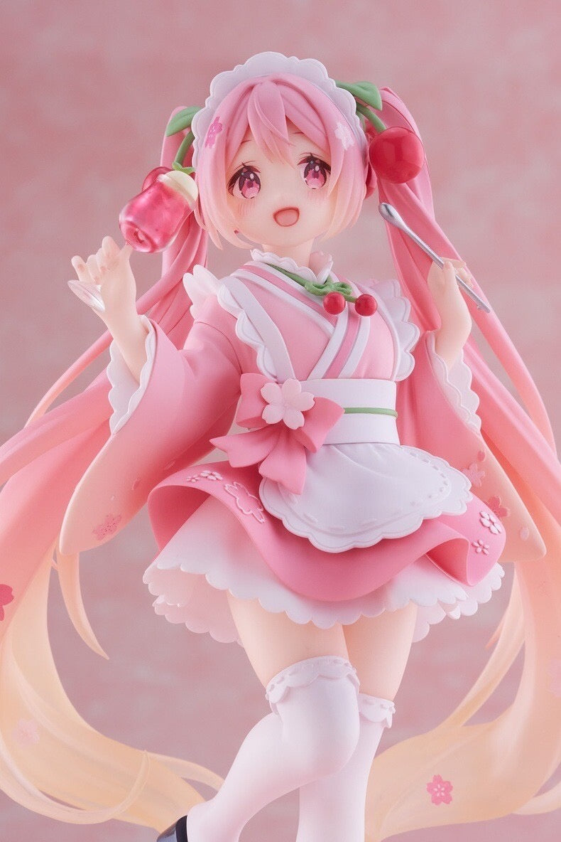 Taito Hatsune Miku Coreful Figure Sakura Wafuu Kissa Ver. -preowned
